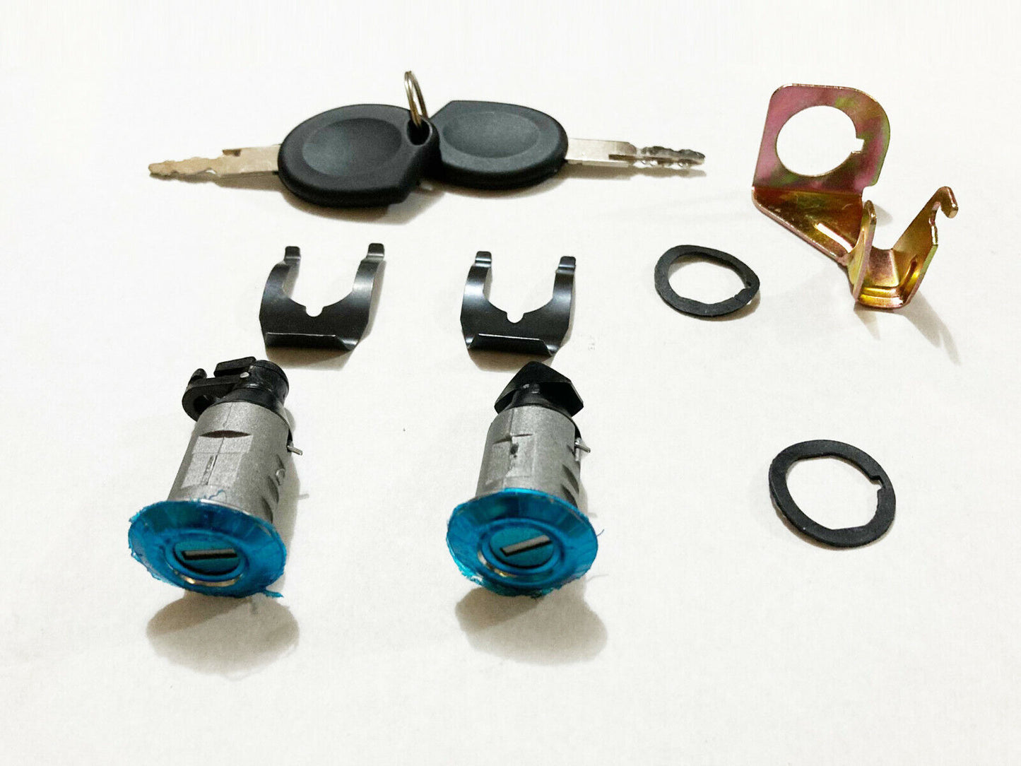 Key Ignition Switch tool box cushion Lock GY6 Scooter Moped TaoTao Buyang Roketa