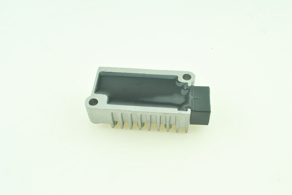 Voltage Regulator Rectifier Yamaha XT225 XT250 TW125 TW200 XT600 FZR400 XJ400