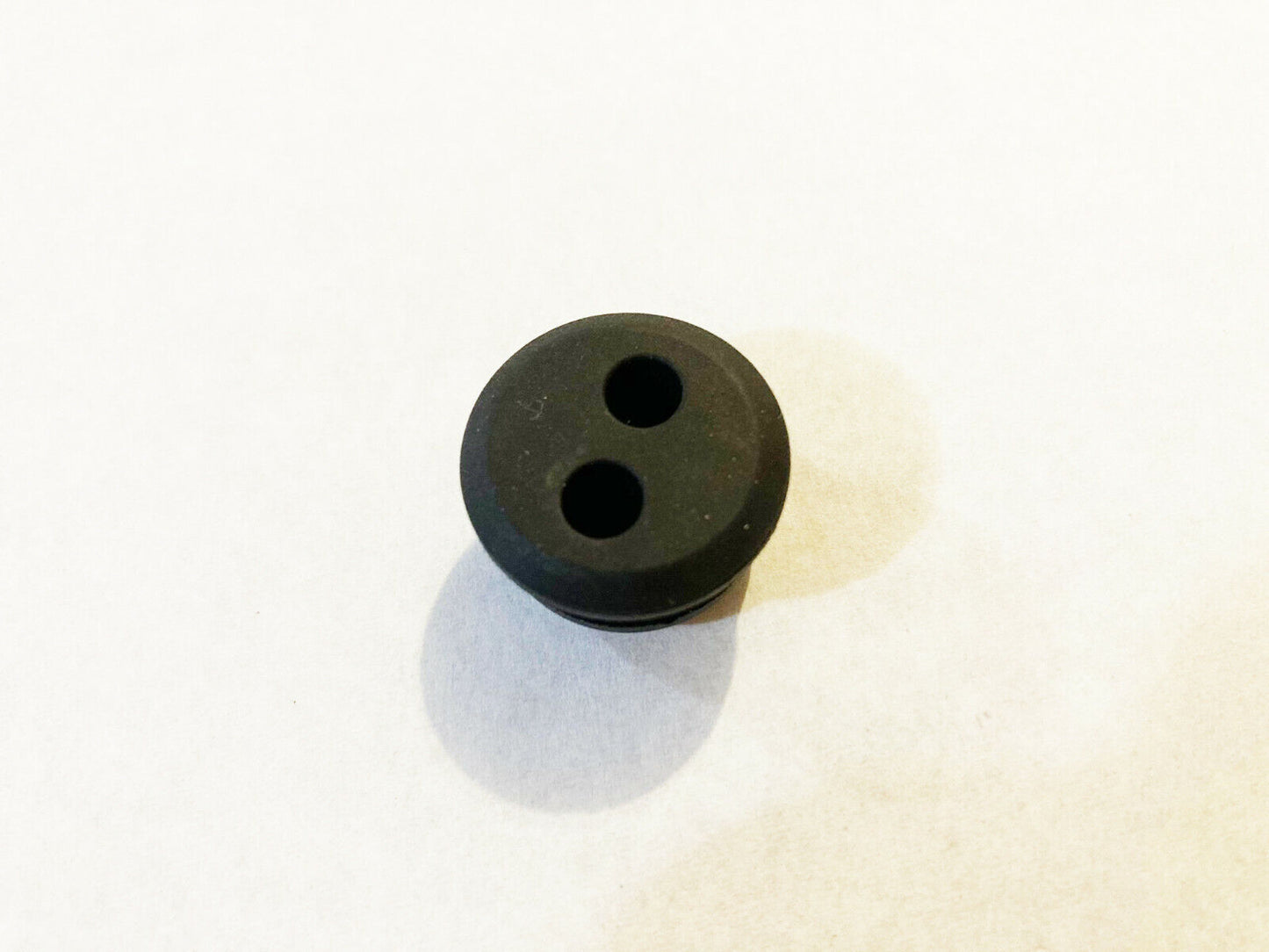 17mm 18mm 2 Hole Fuel Gas Tank Rubber Grommet Trimmer Lawn Mower Brushcutter
