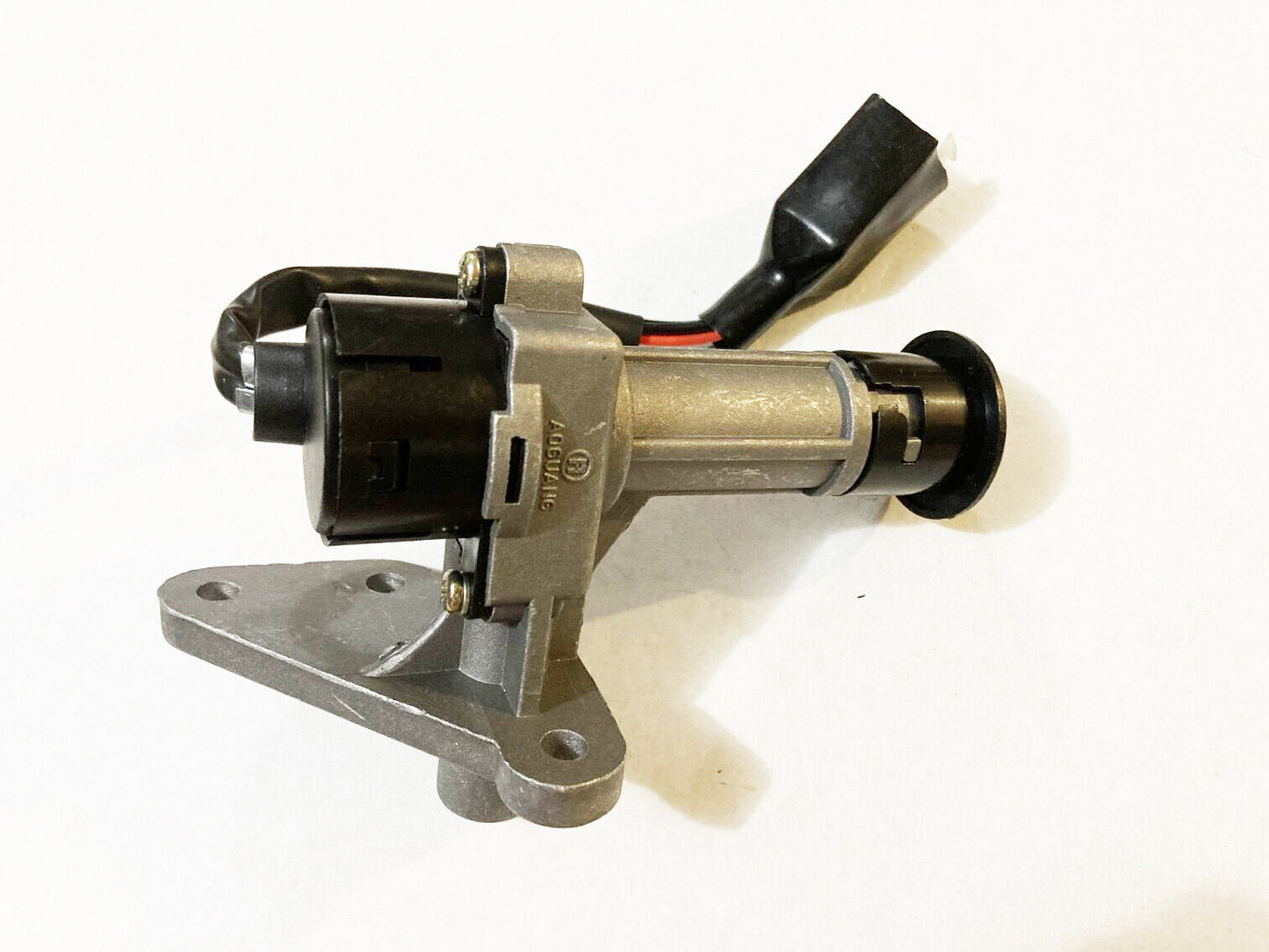 Key Ignition Switch tool box cushion Lock GY6 Scooter Moped TaoTao Buyang Roketa