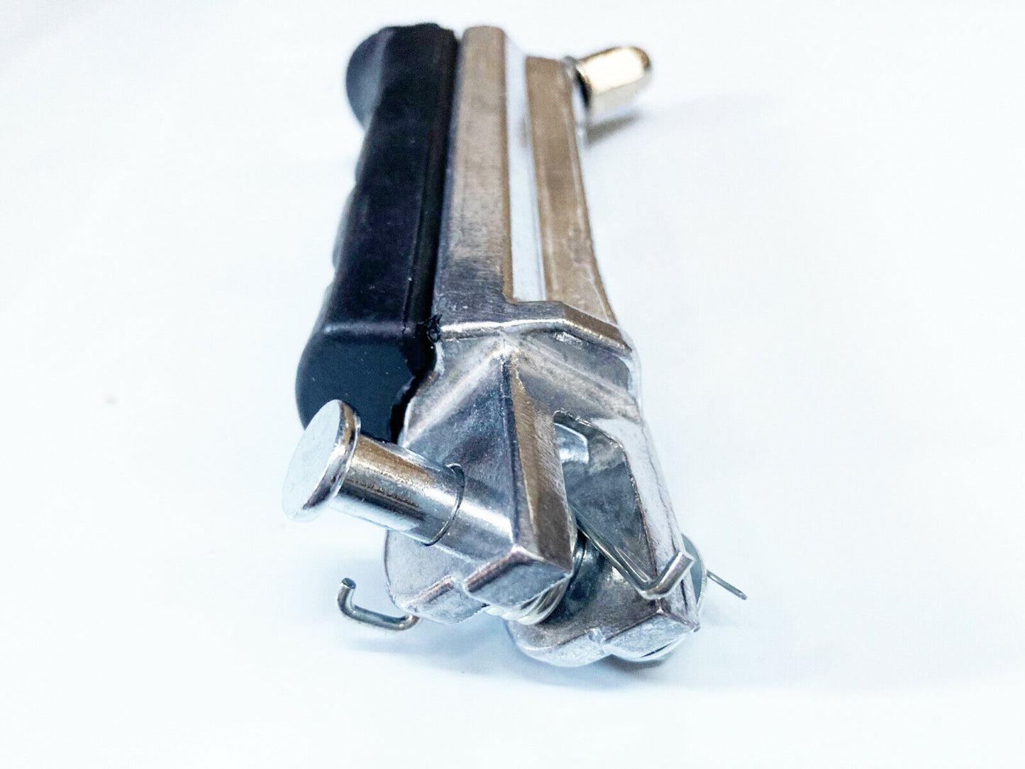 Rider Front Foot Pegs Footrests Footpeg Honda Spirit 750 VTX 1300/1800 Sportbike