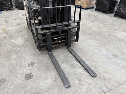 CROWN 2.5T LPG Forklift 2017 CG25P Pro5 Excellent Condition Solid Tyre