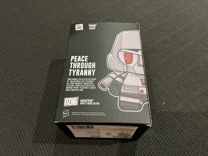 DZNR The Transformers Megatron Yume Whats Inside Edition 03 Hasbro New In Box